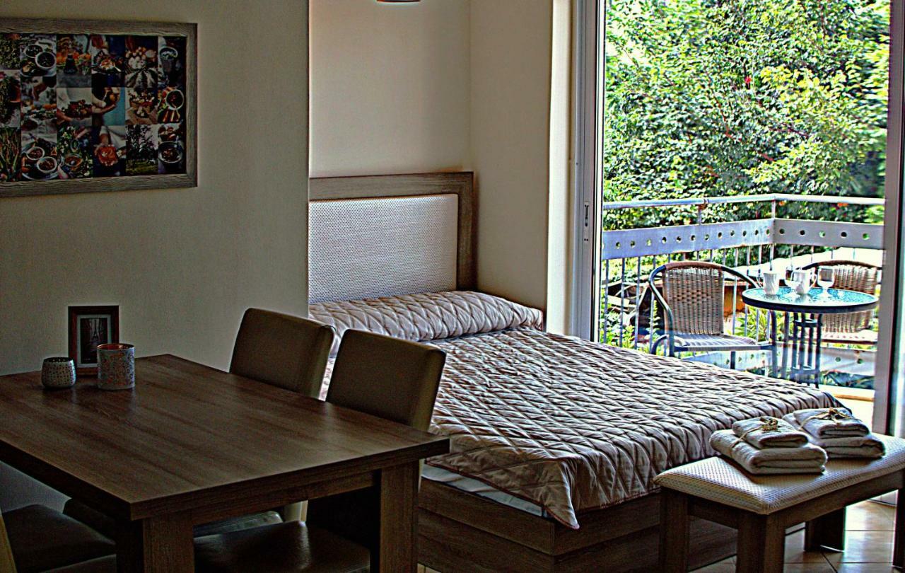 Castor - The Spartan Home Екстер'єр фото